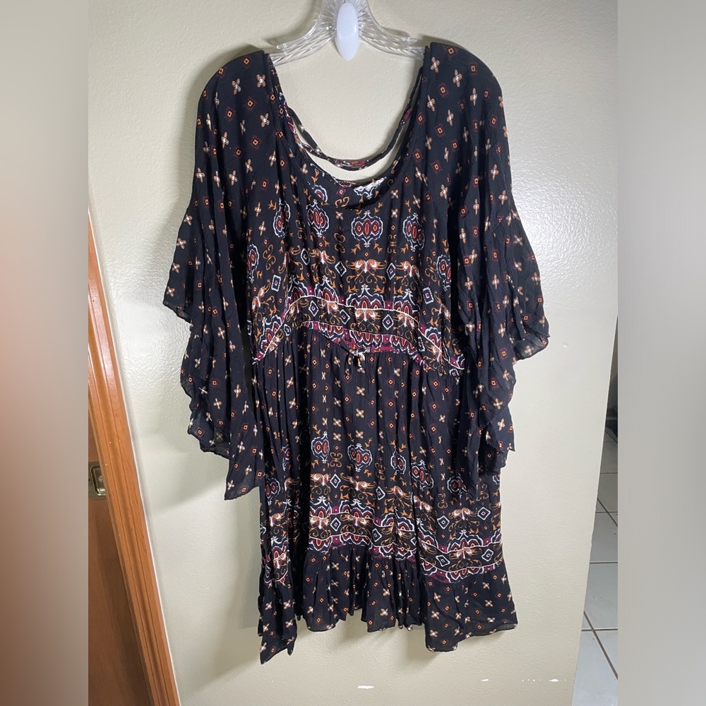 Bohemian Print Lightweight Bell sleeve Dress Size L Witchy Metaphysical Mystical